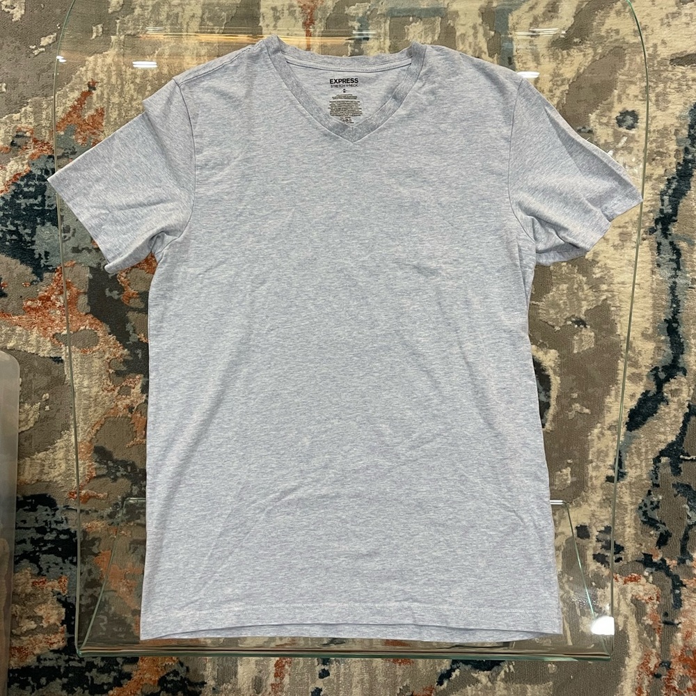 Express Stretch V-Neck Tee
